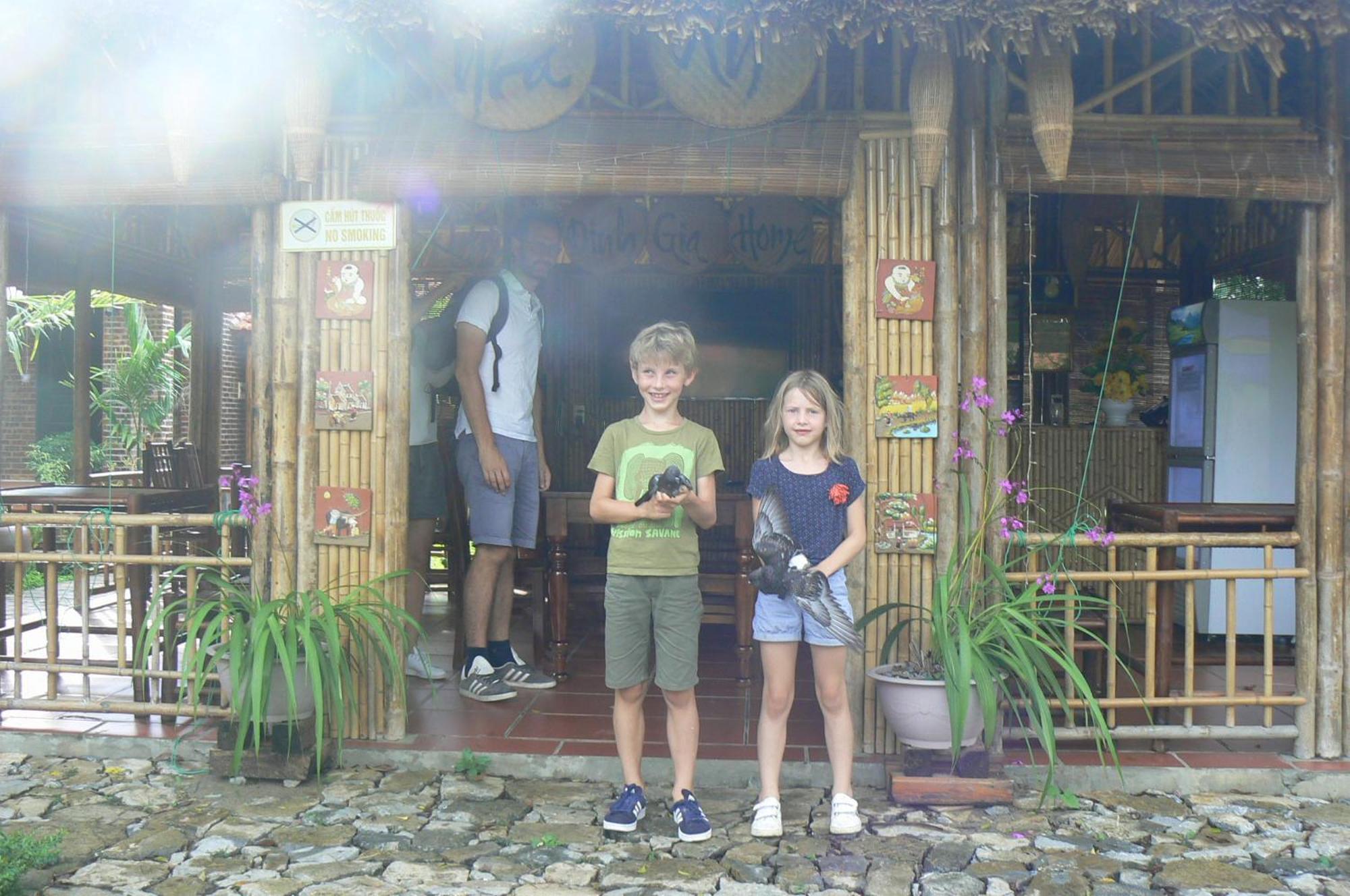 Dinh Gia Home Villa & Resort Ниньбинь Номер фото